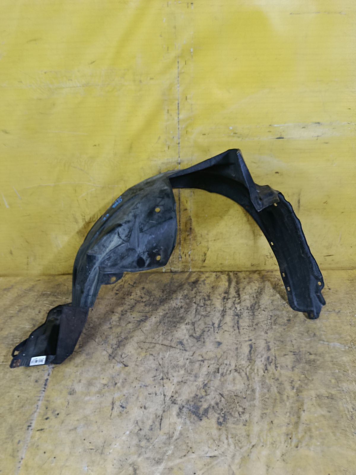 Подкрылок 74101-SYY-00 на Honda Freed Spike GB3 L15A Фото 4