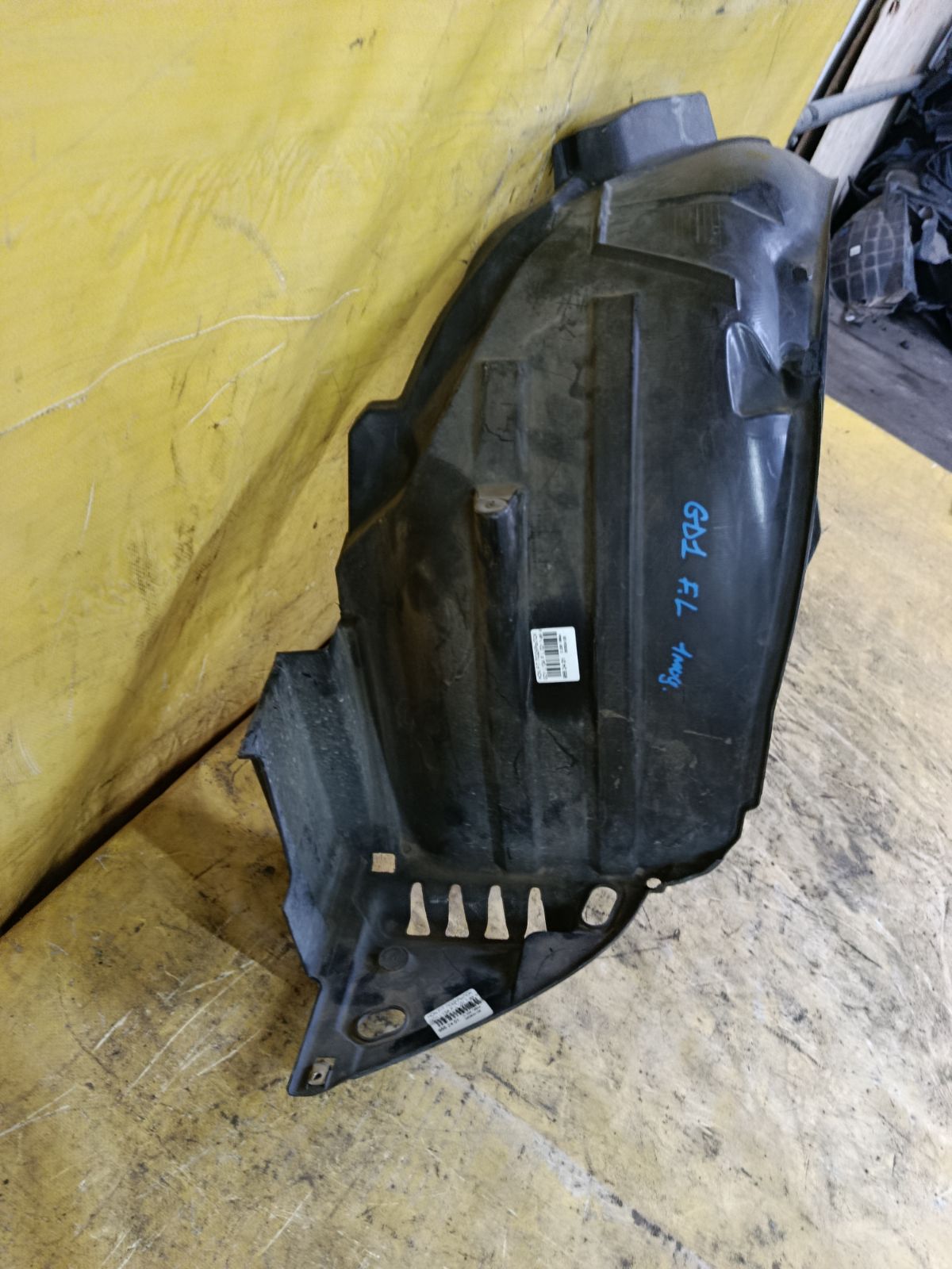 Подкрылок на Honda Fit GD1 L13A Фото 3