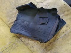 Подкрылок 51717172499 на Bmw 3-Series E90 Фото 4