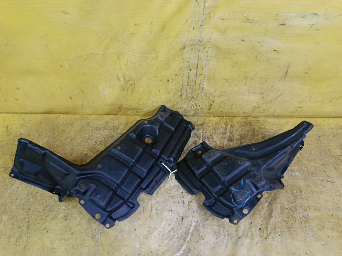 Защита двигателя 51442-52080, 51441-52140 на Toyota Ractis NCP100 1NZ-FE Фото 2