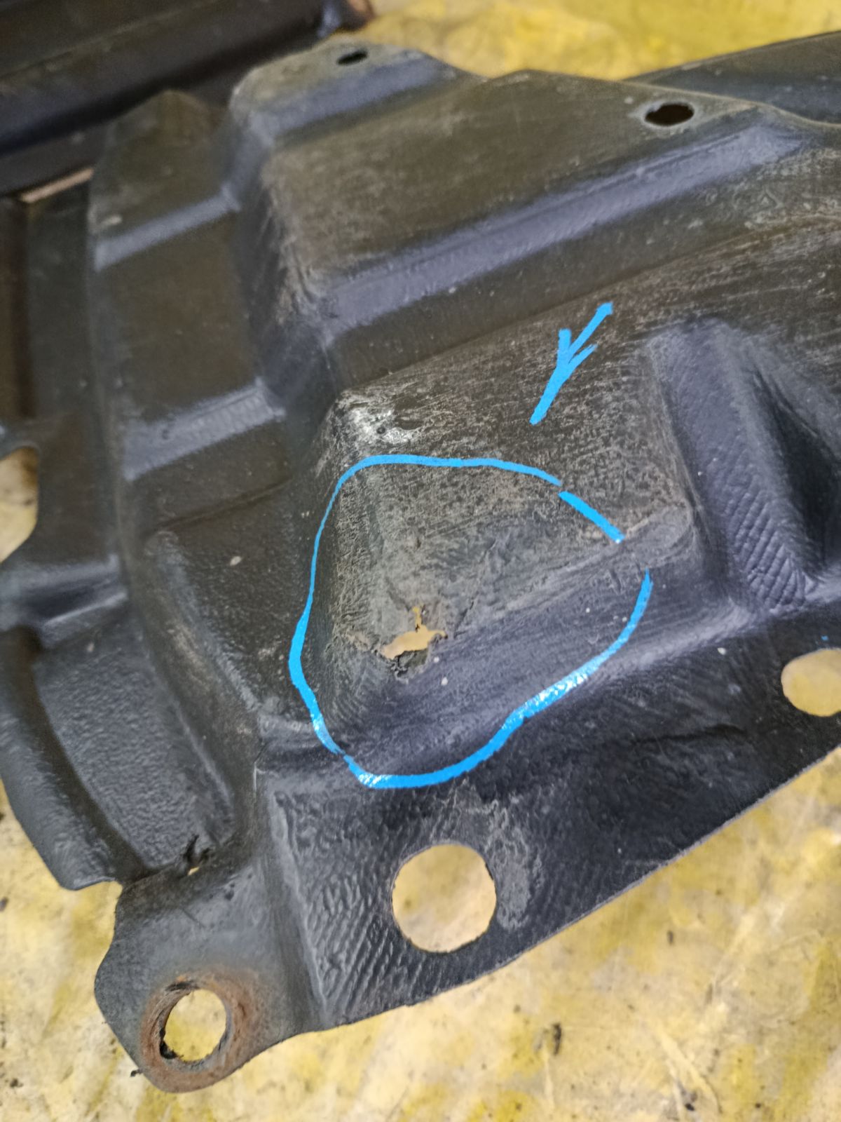 Защита двигателя 51442-52080, 51441-52140 на Toyota Ractis NCP100 1NZ-FE Фото 3