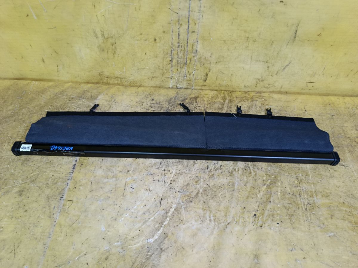 Шторка багажника на Toyota Corolla Fielder NZE161G Фото 1
