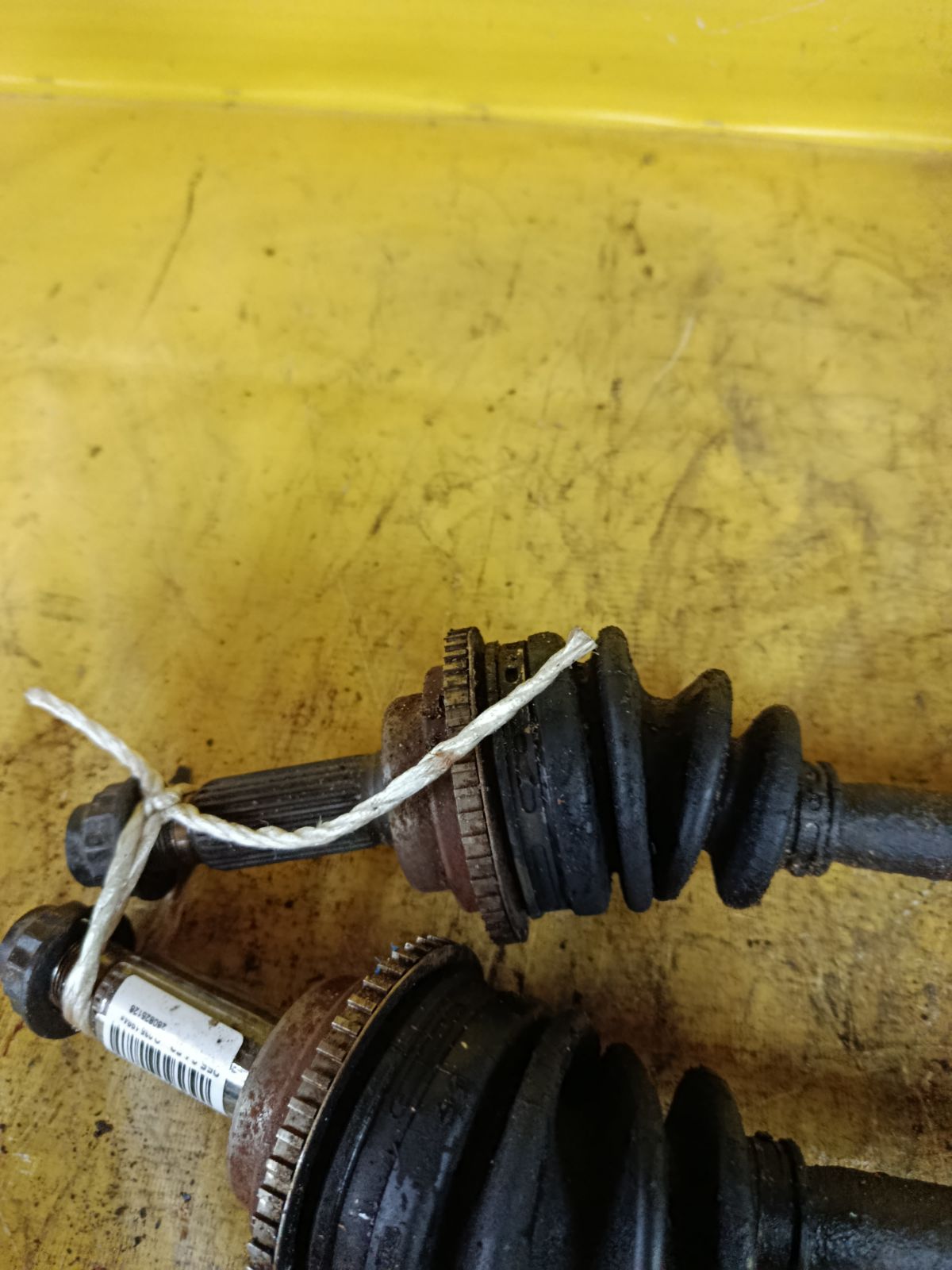 Привод 42340-28090 на Toyota Noah ZRR75G 3ZR-FE Фото 4