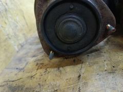 Стойка амортизатора на Subaru Legacy Wagon BH5 EJ206 Фото 7