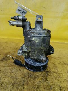 Компрессор кондиционера на Nissan Tiida C11 HR15DE 92600-ED000