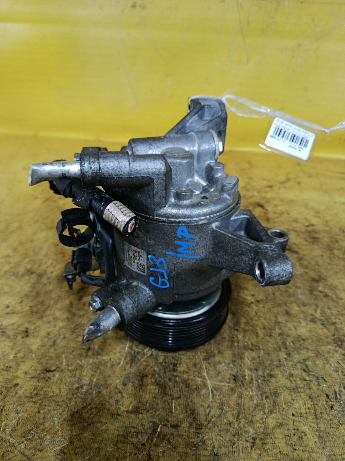 Компрессор кондиционера 73111FJ040 на Subaru Impreza GJ3 FB16 Фото 1