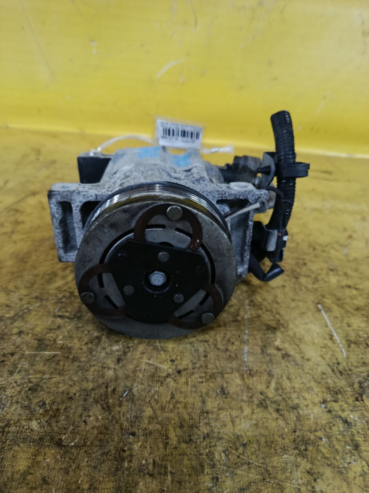Компрессор кондиционера 73111FG002 на Subaru Impreza Wagon GH2 EL154 Фото 4
