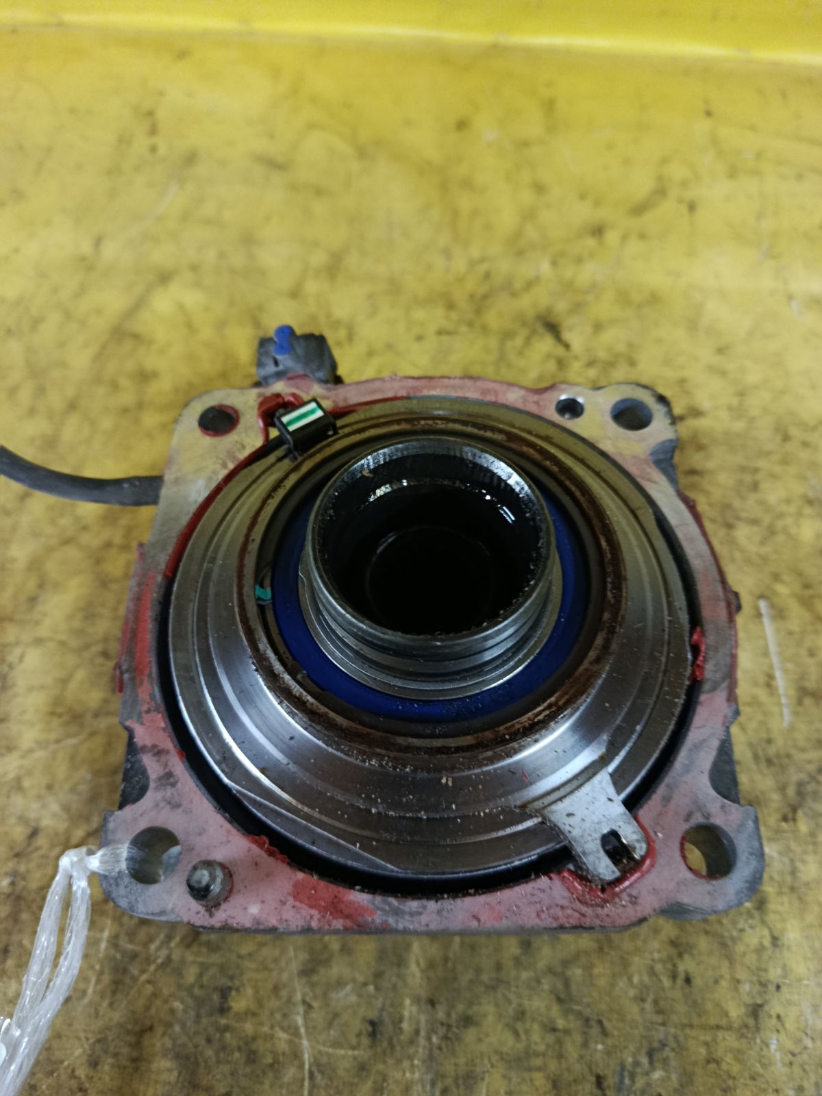 Редуктор 41110-44020, 41110-44021 на Toyota Noah AZR65G 1AZ-FSE Фото 2
