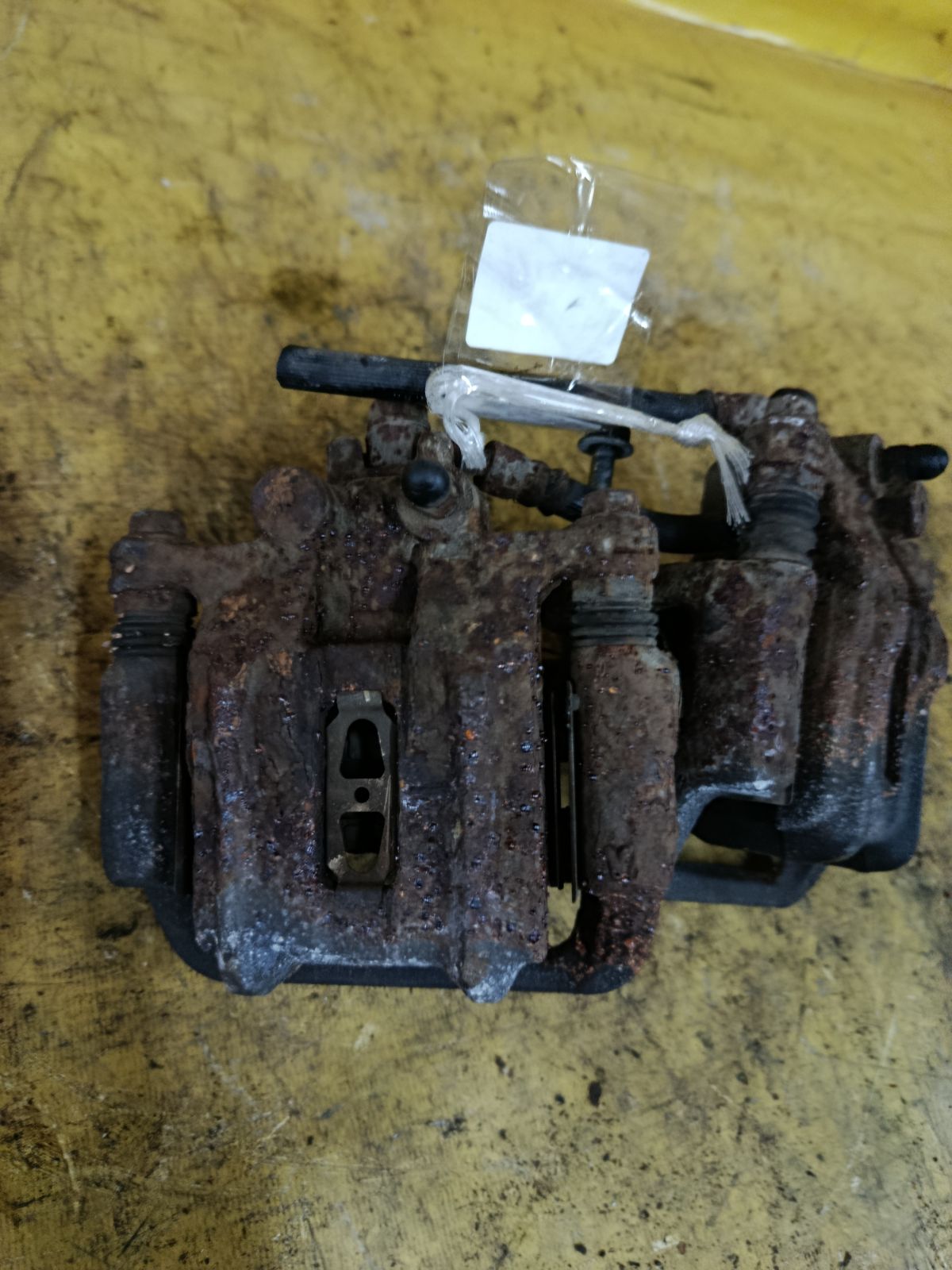 Суппорт на Honda Stepwgn RK5 R20A Фото 2