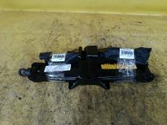 Домкрат на Toyota Estima ACR50W 09111-28131