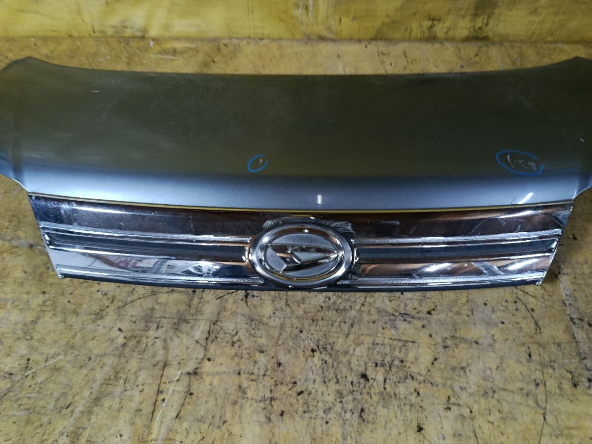 Капот на Daihatsu Tanto LA600S Фото 6