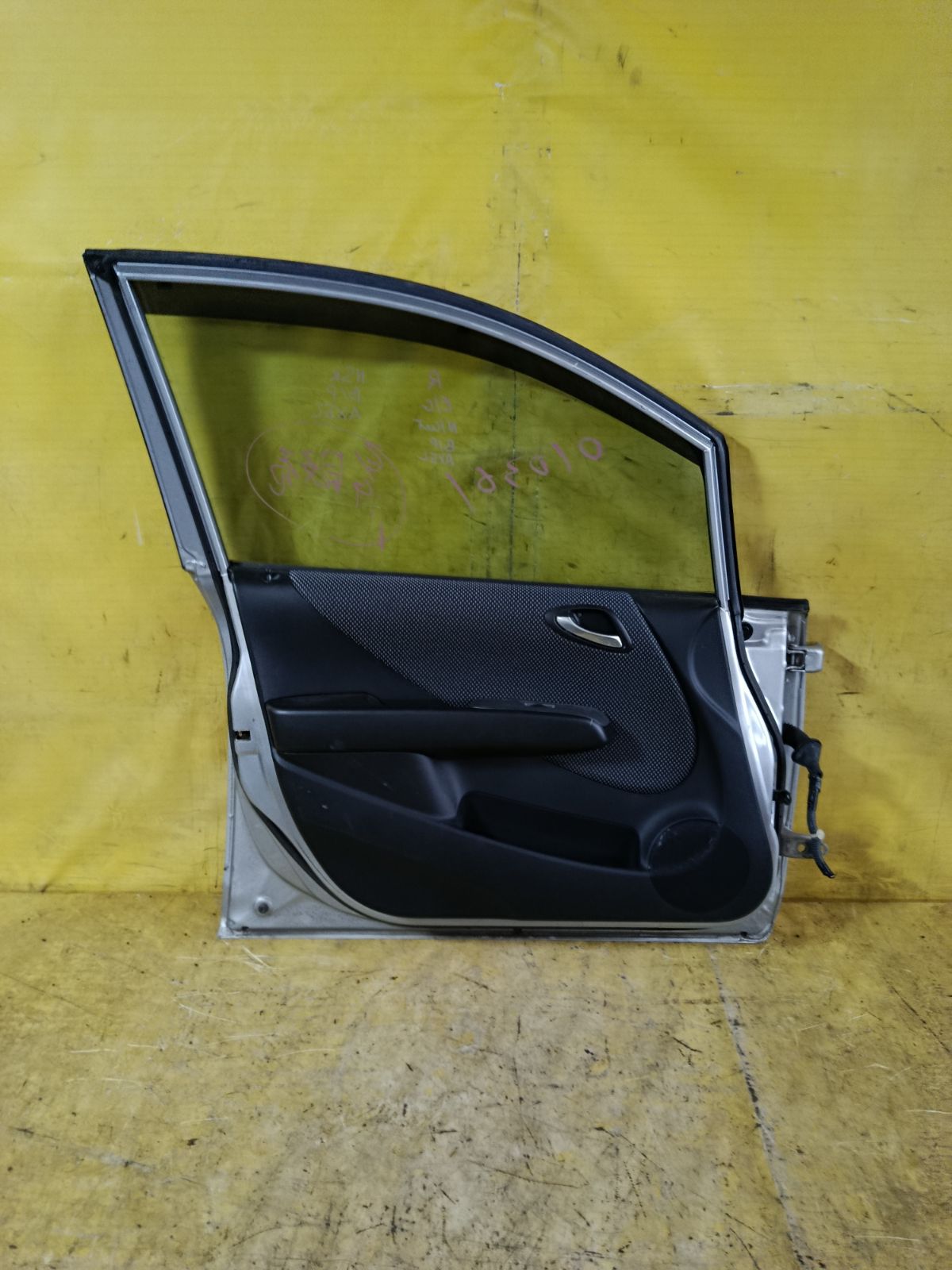 Дверь боковая на Honda Fit GD3 Фото 3