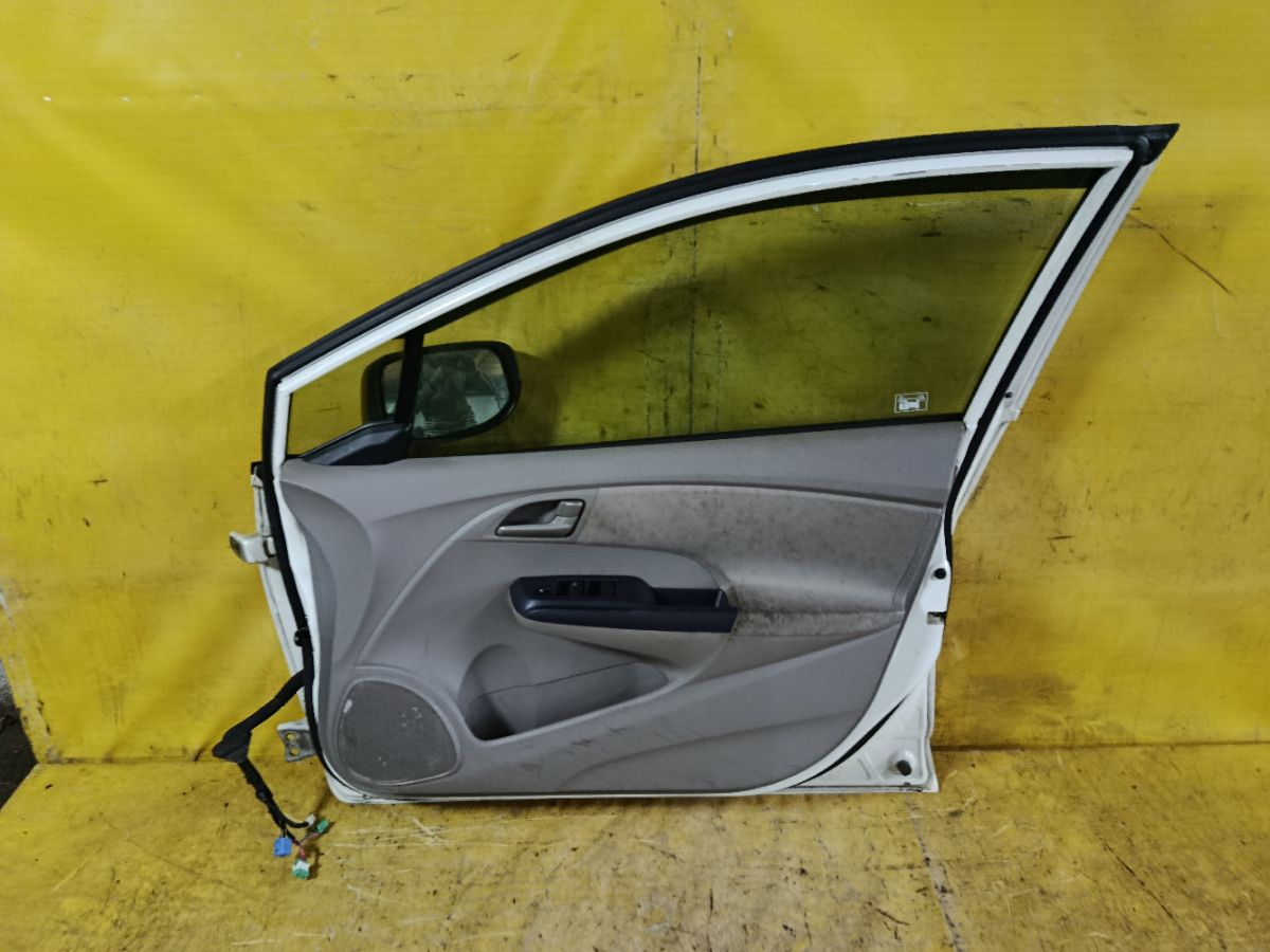 Дверь боковая на Honda Insight ZE2 Фото 3