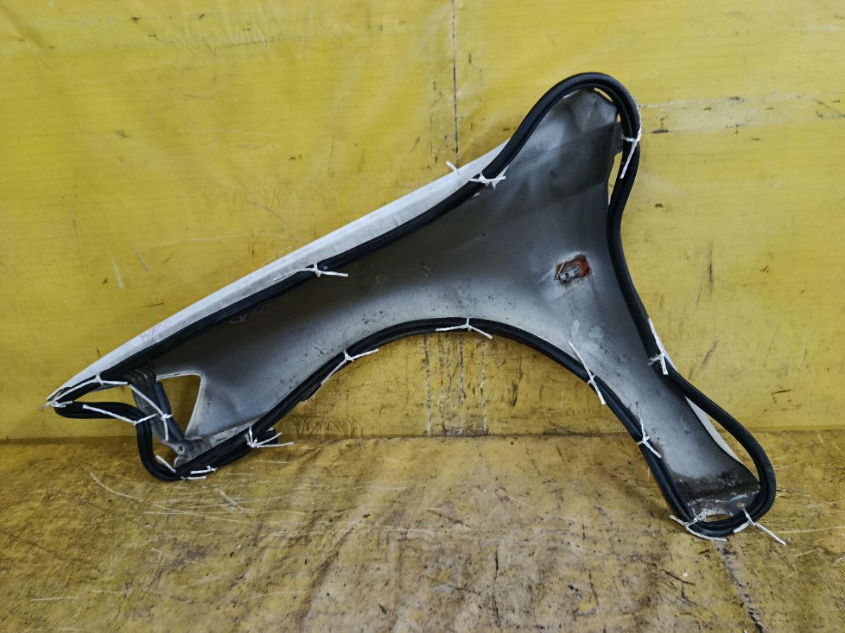 Крыло переднее на Toyota Pronard MCX20 Фото 4