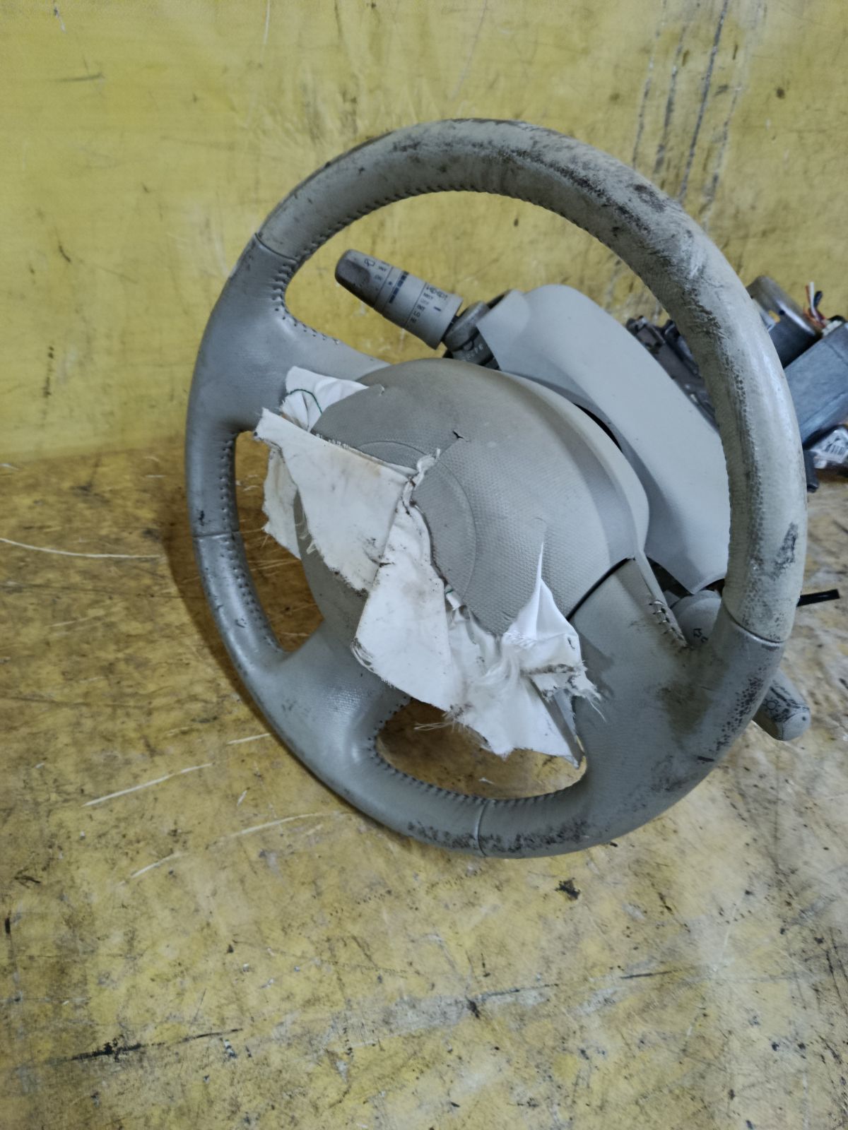 Рулевая колонка на Nissan March AK12 Фото 3