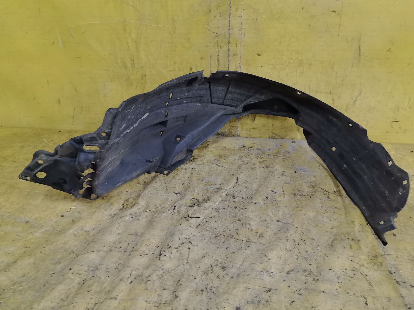 Подкрылок на Honda Fit GD1 L13A Фото 2