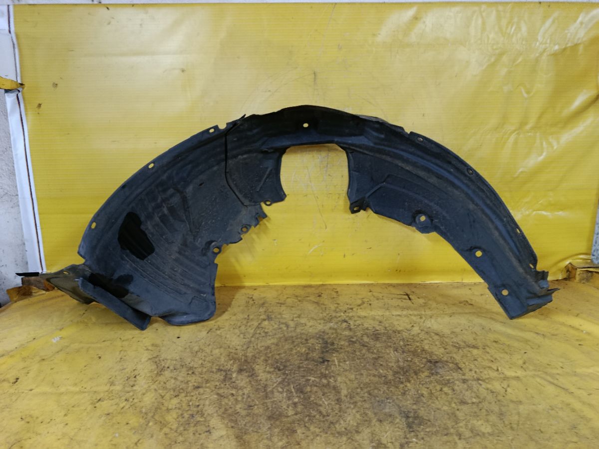 Подкрылок на Mazda Axela BLEFP LF-VDS Фото 3