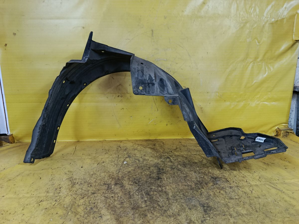 Подкрылок 74151-TM8-A0-50 на Honda Insight ZE2 LDA Фото 2
