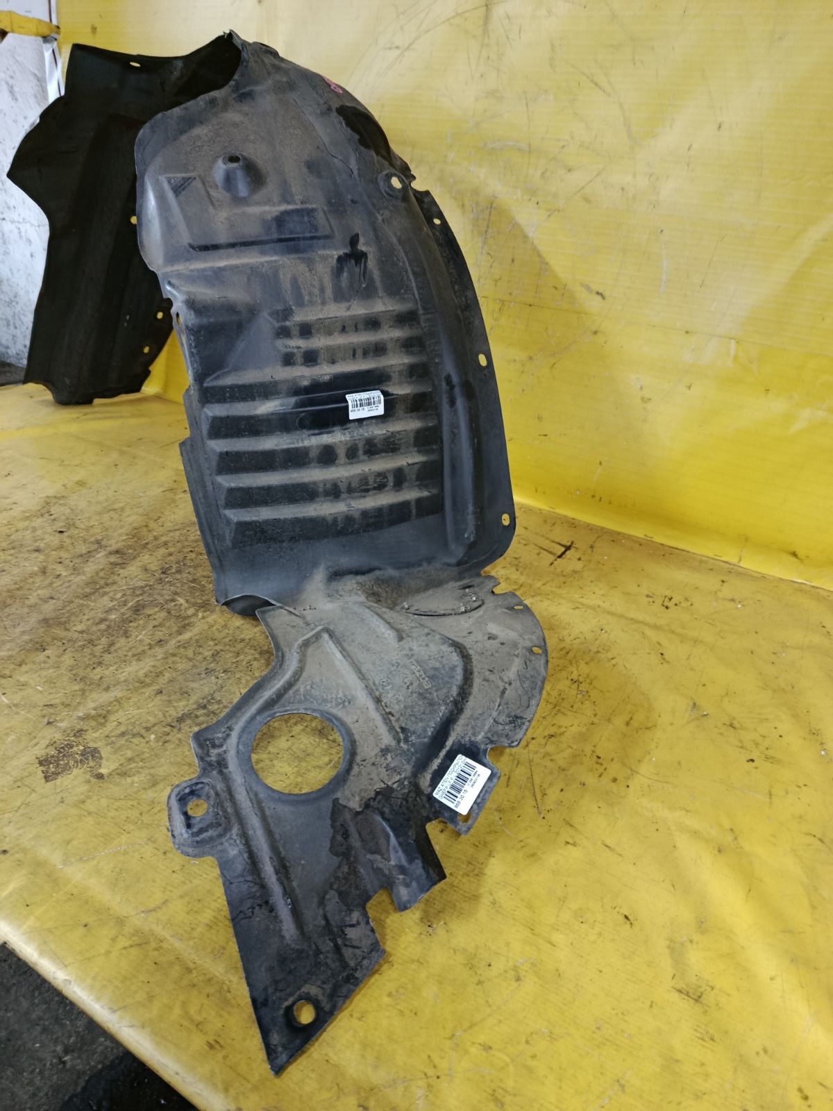 Подкрылок на Mazda Atenza GHEFP LF Фото 1