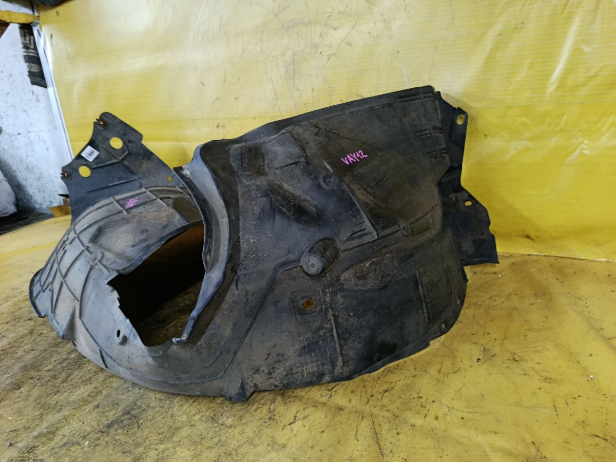 Подкрылок 63843-CV00B на Nissan Wingroad Y12 HR15DE Фото 2