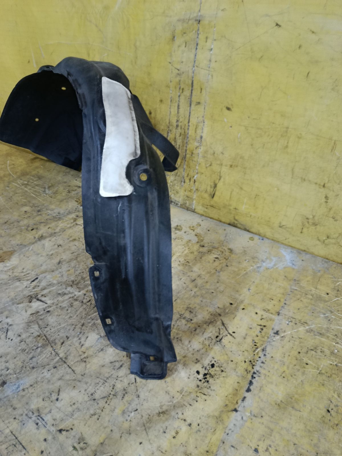 Подкрылок 74151-TY0-0000 на Honda N-Box JF1 S07A Фото 3