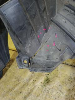 Подкрылок 74101-TM8-A0-50 на Honda Insight ZE2 LDA Фото 5