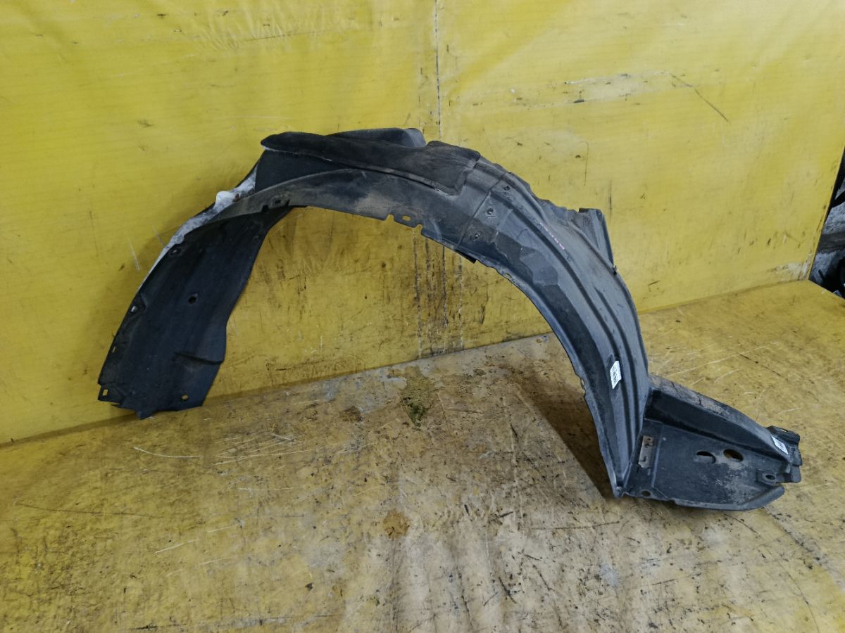 Подкрылок 53875-58050 на Toyota Alphard ANH20W 2AZ-FE Фото 2