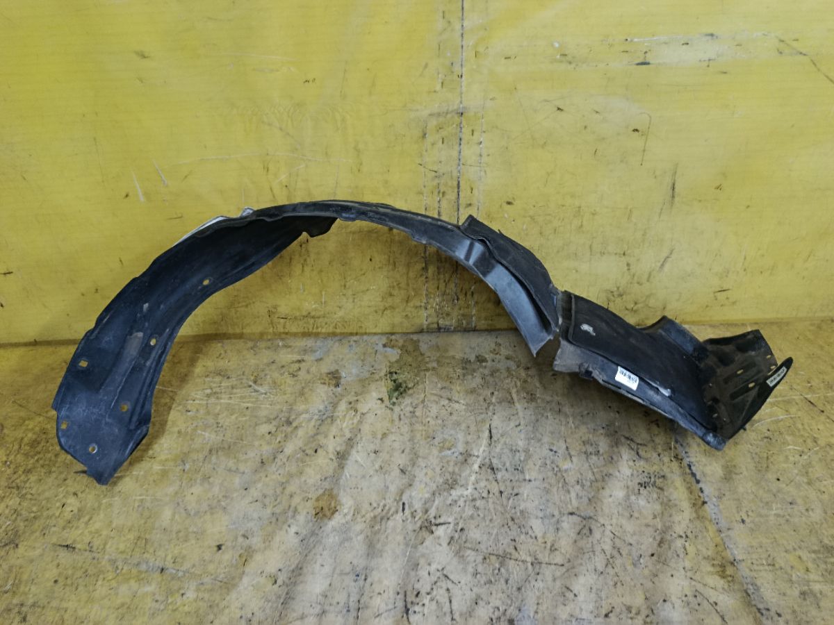 Подкрылок 53875-B1150 на Toyota Raize A202A 1KR-VTE Фото 2