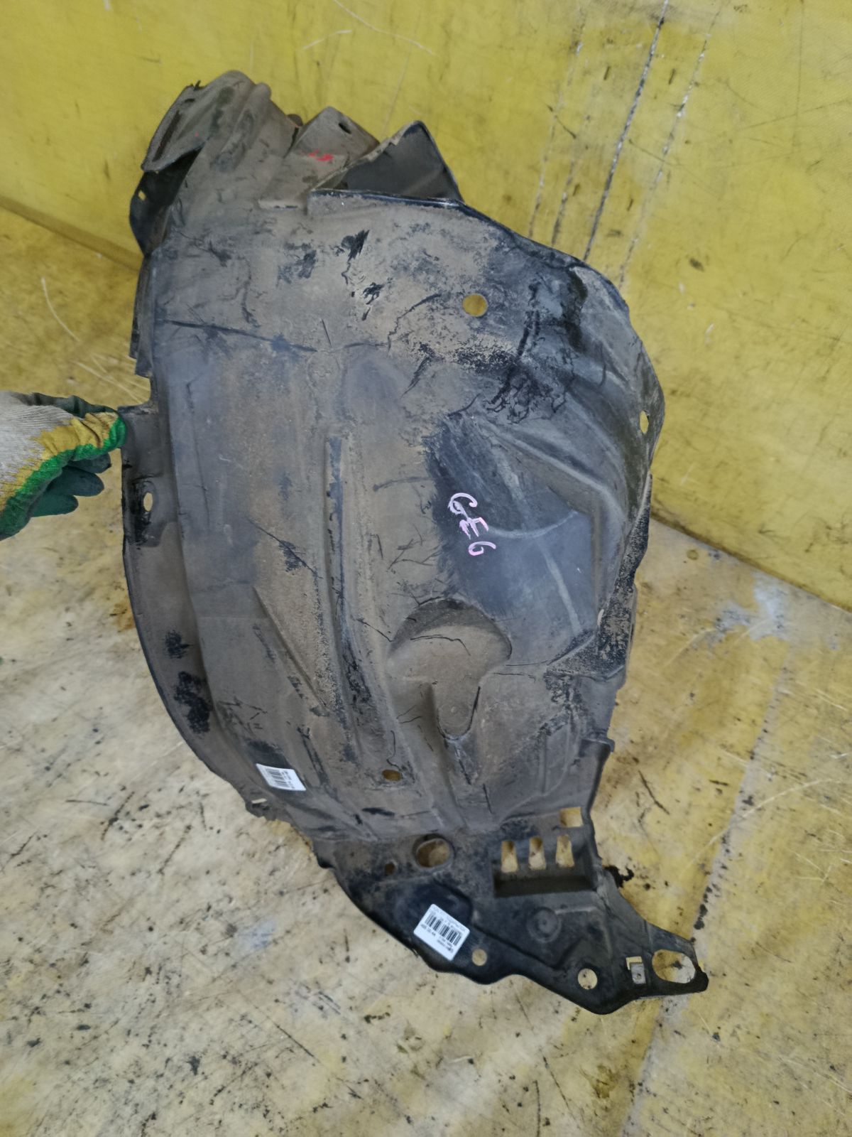 Подкрылок на Honda Fit GE6 L13A Фото 1
