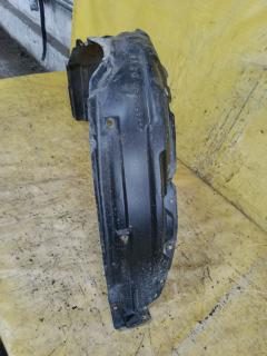 Подкрылок 53875-68020 на Toyota Wish ZGE20G 2ZR-FAE Фото 3