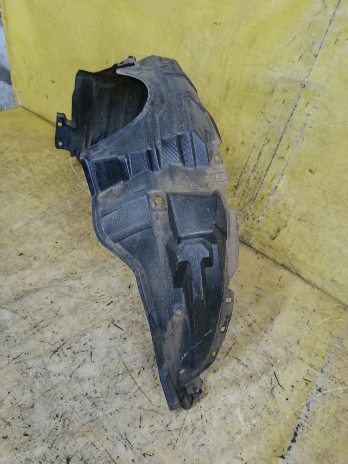 Подкрылок 53875-B1110 на Toyota Passo M700A 1KR-FE Фото 3