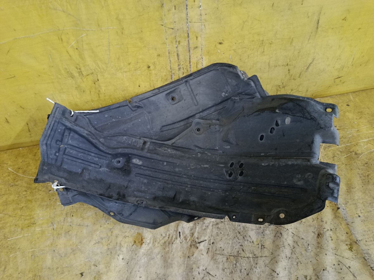 Подкрылок 63844-EG000 на Nissan Fuga Y50 VQ25DE Фото 2