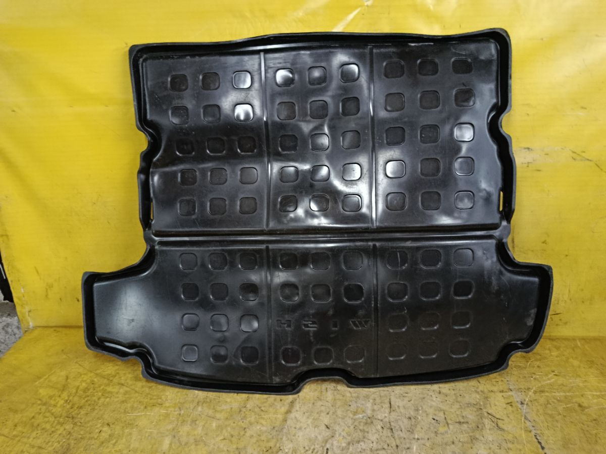 Коврик на Toyota Wish ZGE20G Фото 1