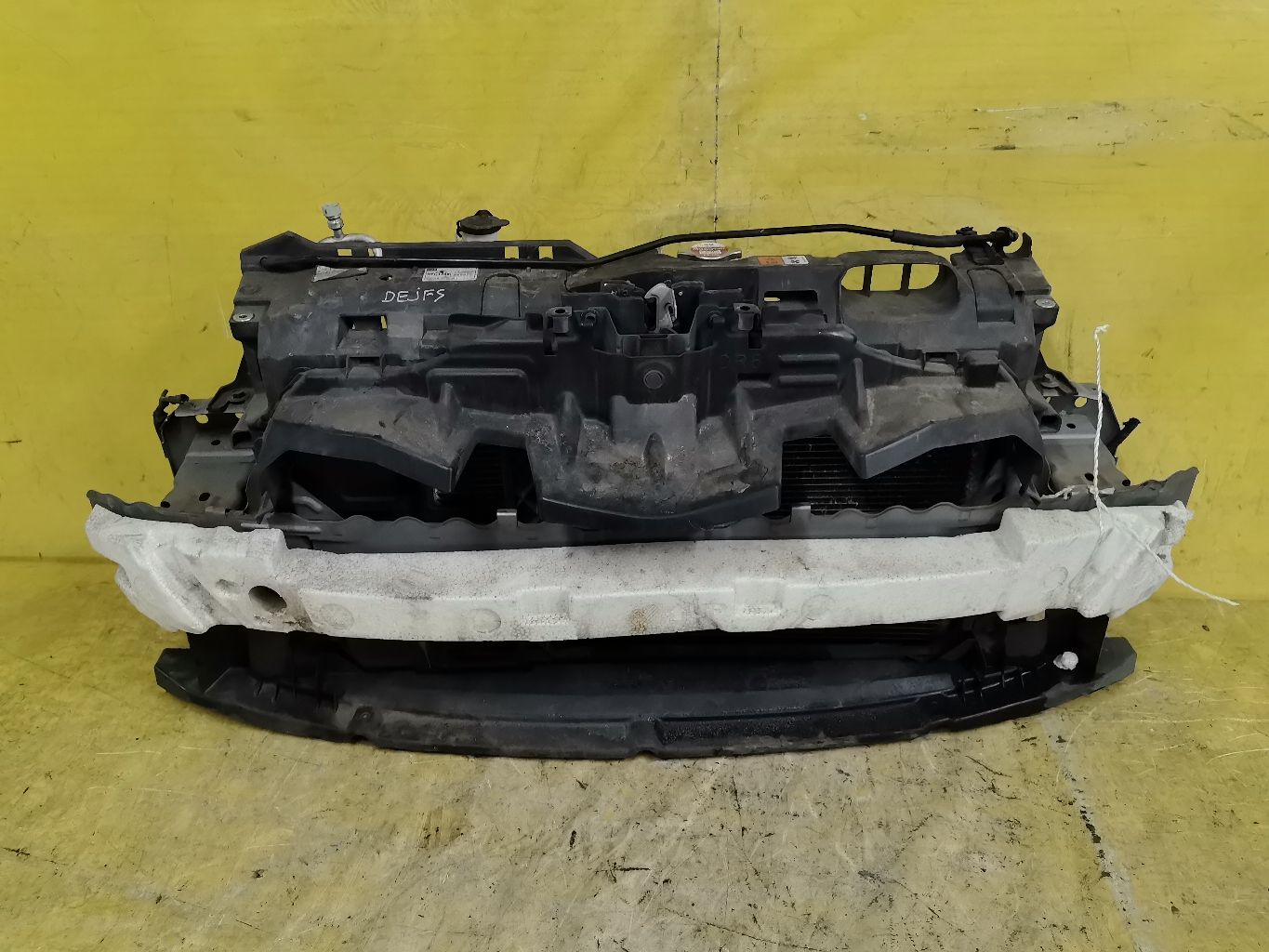 Телевизор на Mazda Demio DEJFS P3-VPS Фото 1
