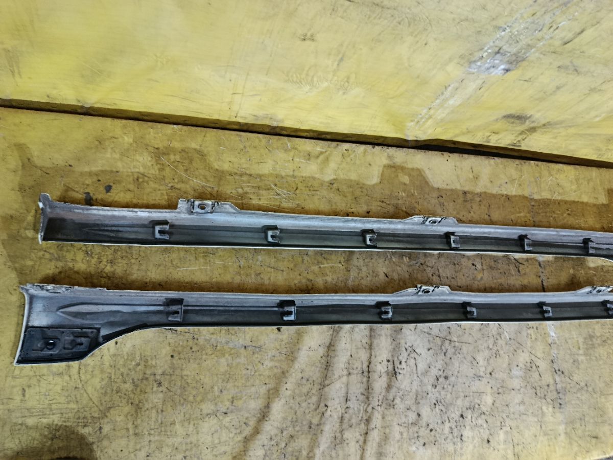 Порог кузова пластиковый ( обвес ) на Honda N-Wgn JH1 Фото 4