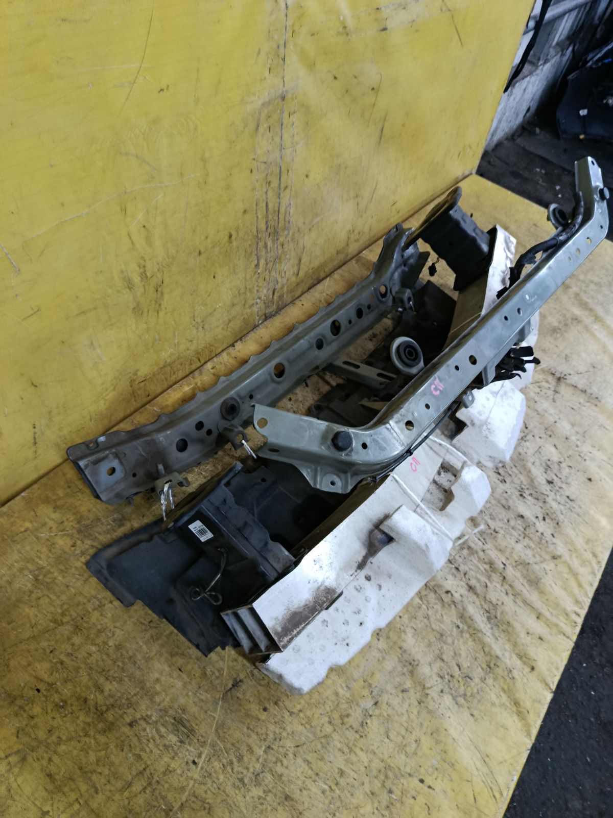Жесткость бампера на Nissan Tiida C11 Фото 2