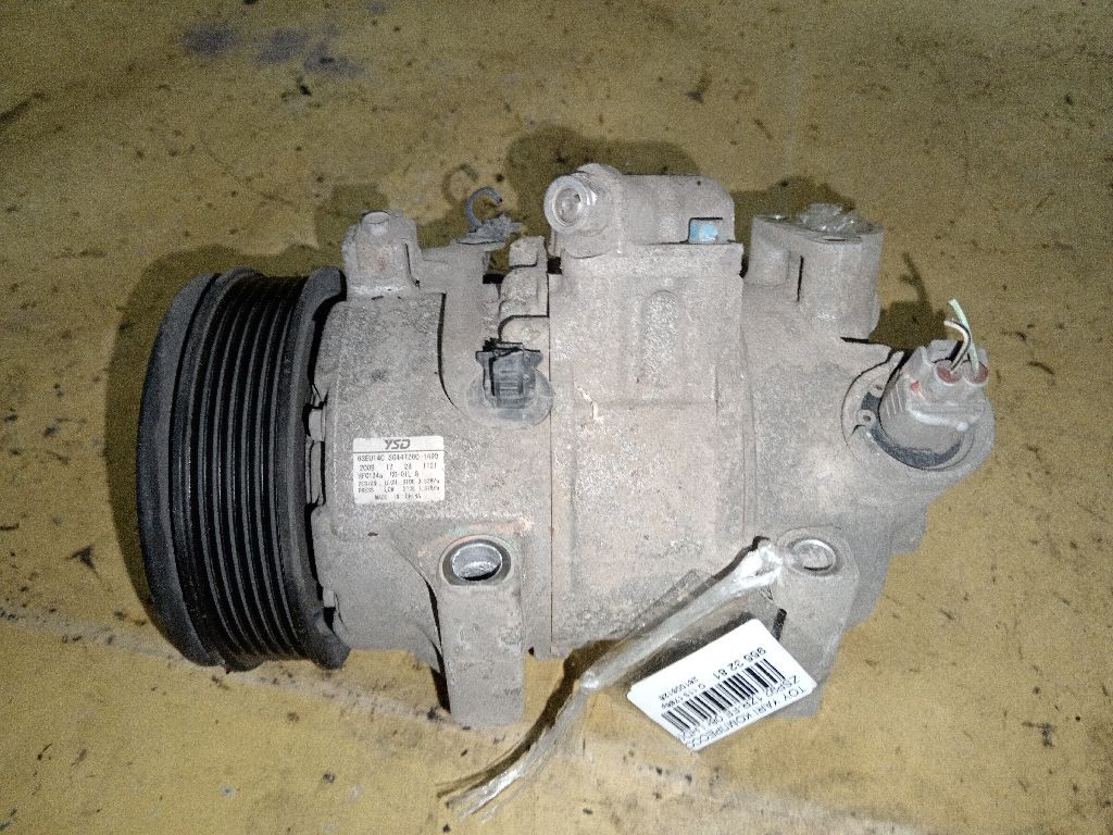 Компрессор кондиционера на Toyota Yaris ZSP92 1ZR-FE Фото 4