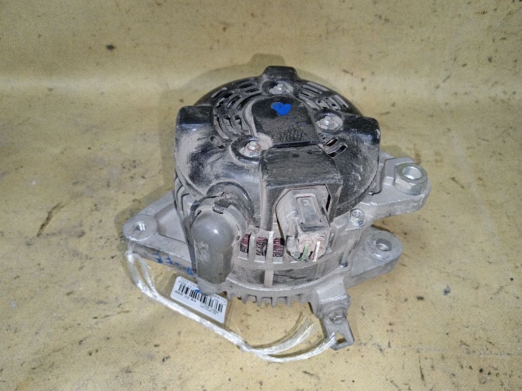 Генератор на Toyota Corolla ZRE151L 2ZR-FE Фото 2