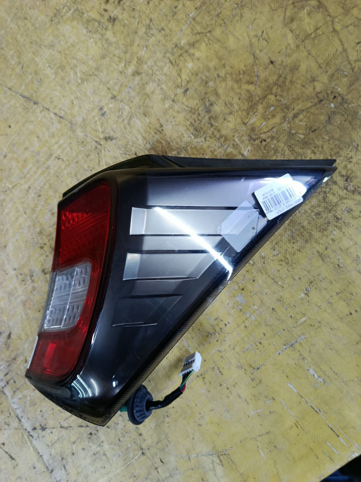 Стоп D095 D095 на Honda Freed Spike GB3 Фото 2