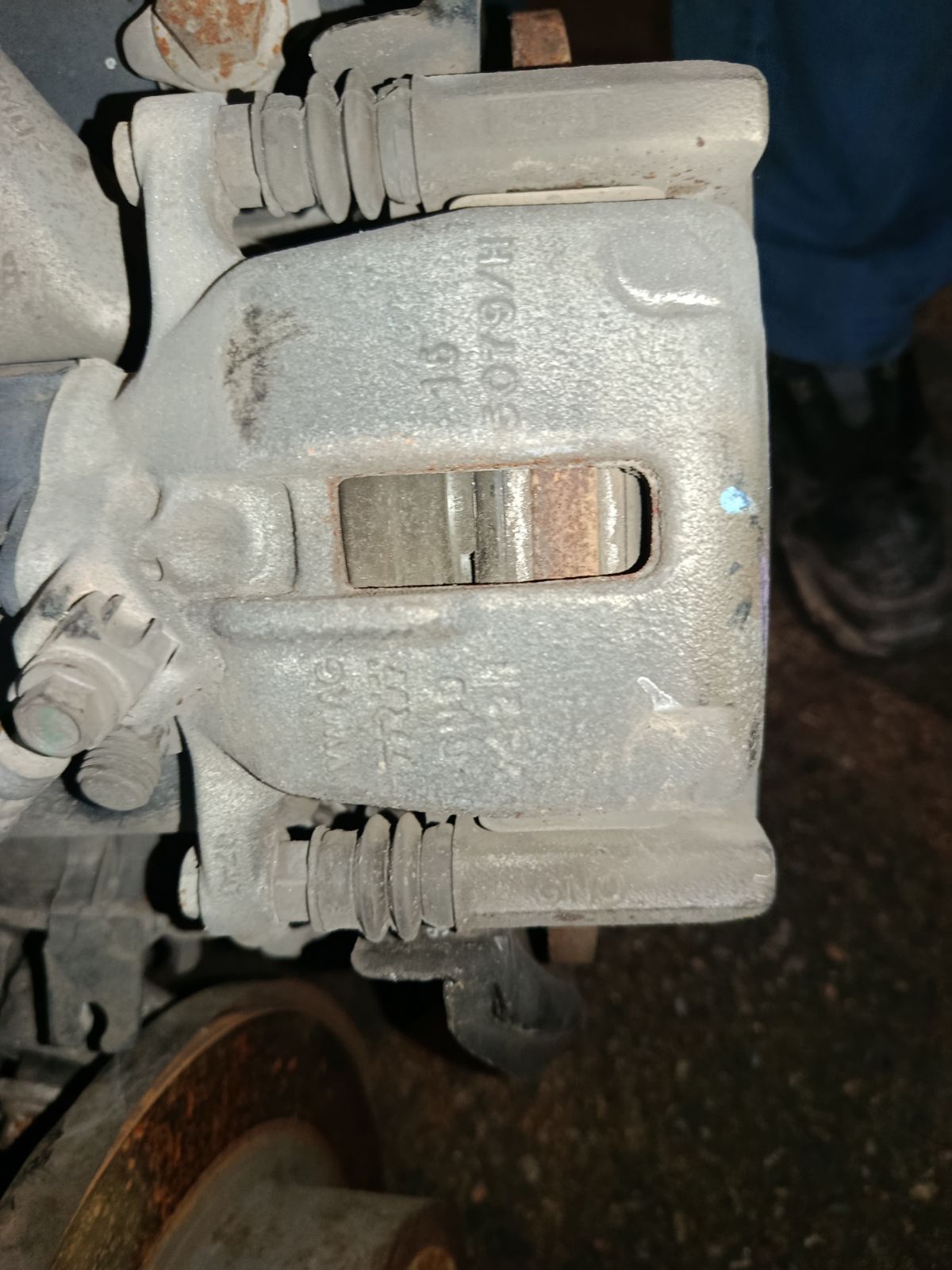 Балка подвески на Volkswagen Passat 3C Фото 14